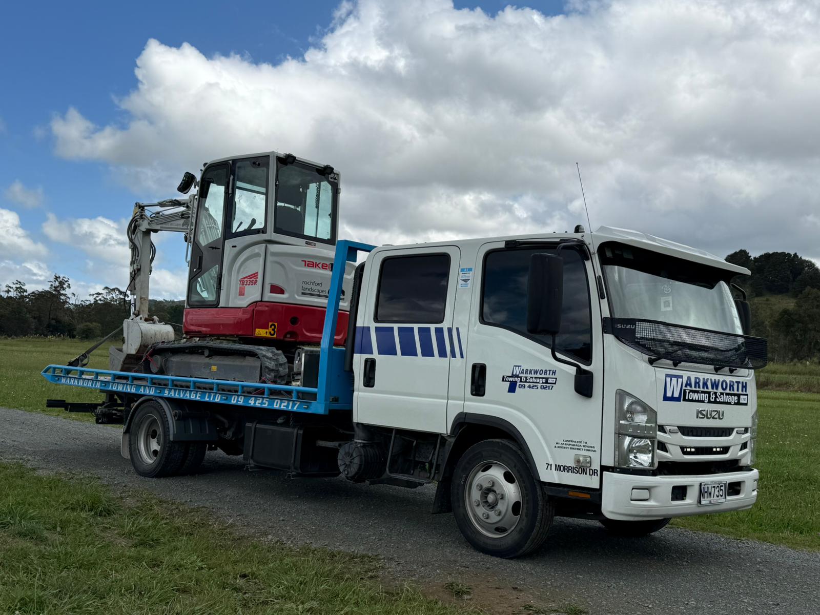 heavy vehicle towing services